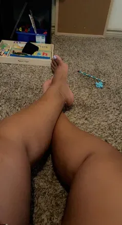 OnlyFans cuenta pretty_feet_365 avatar 1