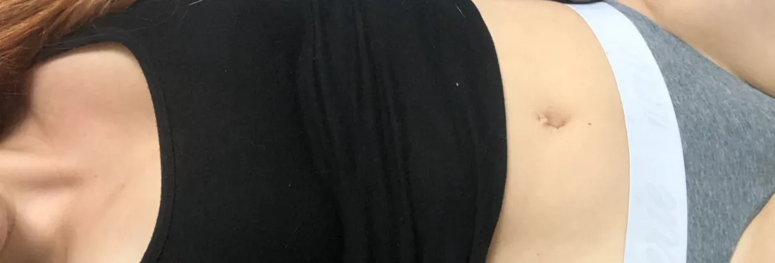 OnlyFans account  redheadroxy4u header 2