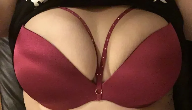 OnlyFans cuenta arielandersonxoxoxo header 2