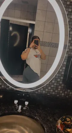 OnlyFans cuenta mamakenzz_0 avatar 1