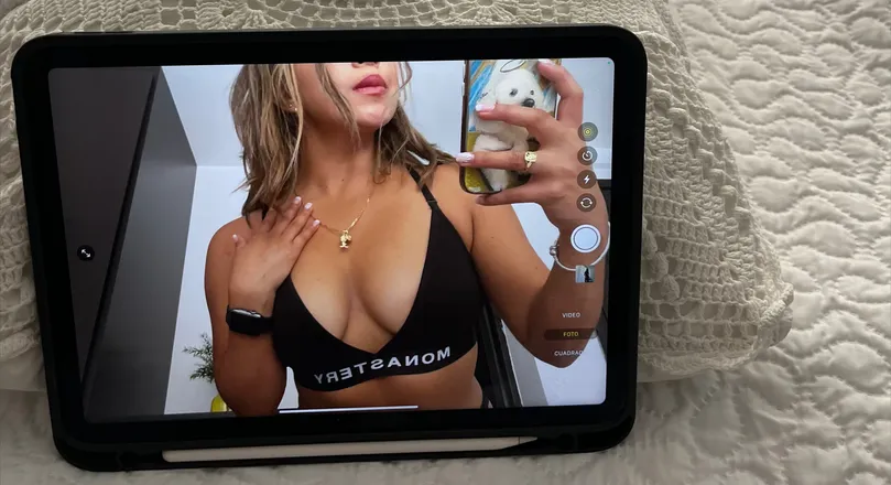 OnlyFans cuenta juli_no_lie header 2