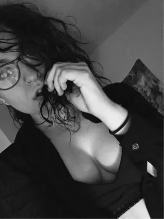 OnlyFans account  heavymetalbaby avatar 1