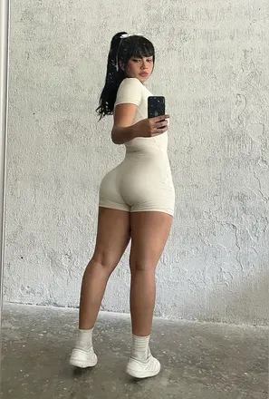OnlyFans account  oliviaguilar avatar 1
