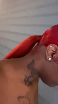 OnlyFans account  wettaizbetta69 avatar 1