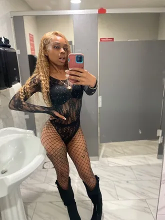 OnlyFans cuenta u84682211 header 2