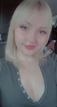 OnlyFans cuenta maevebabyxoxo avatar 1