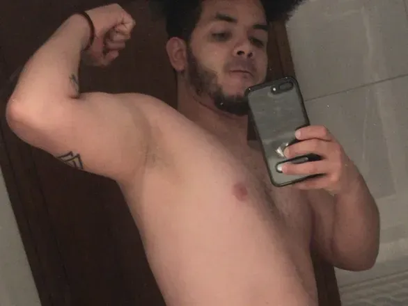 OnlyFans cuenta tulove avatar 1