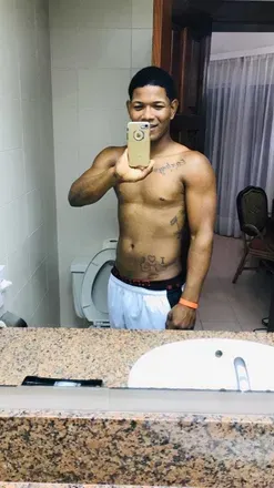 OnlyFans account  papi_flow04 avatar 1