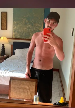 OnlyFans cuenta u244172072 header 2