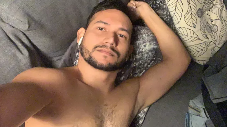 OnlyFans cuenta ngl2222r avatar 1