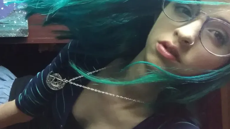 OnlyFans account  pixiesmoxie101 header 2