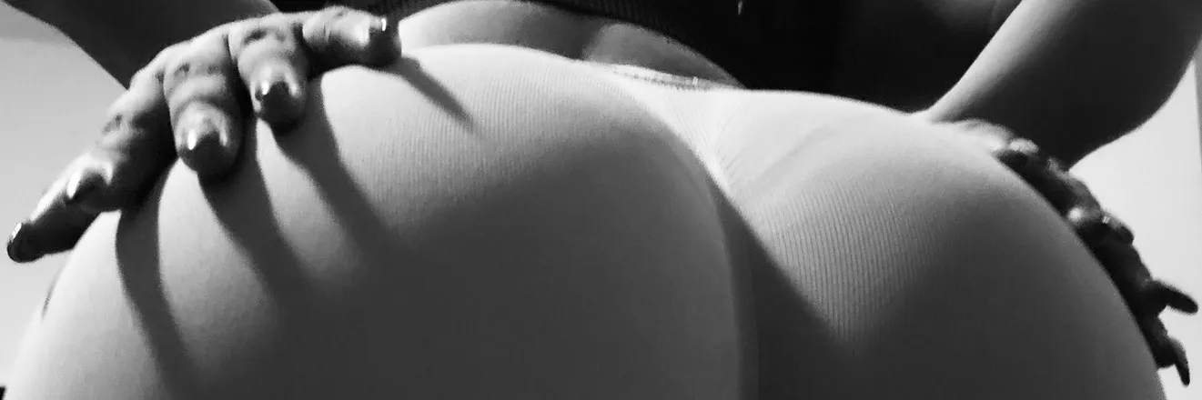 OnlyFans cuenta mamiimiaxo header 2