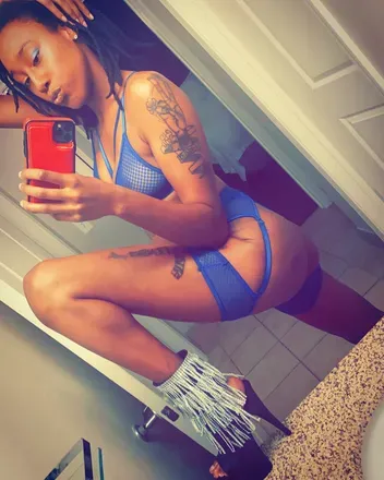 OnlyFans cuenta mrsblixxx avatar 1