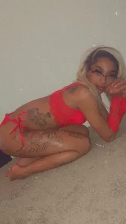 OnlyFans account  slimsexy21 header 1