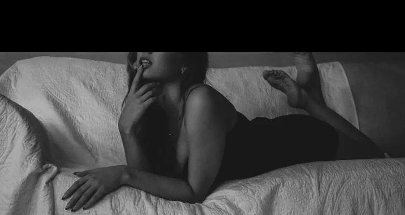 OnlyFans account  vivrivers header 2