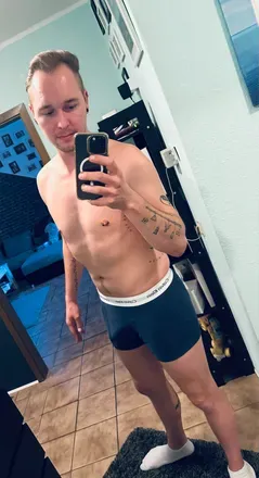 OnlyFans account  toby93 header 2