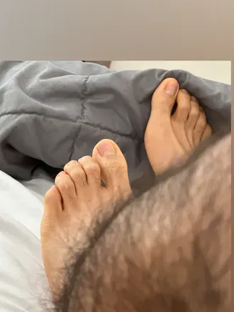 OnlyFans cuenta papacitosfeet header 2
