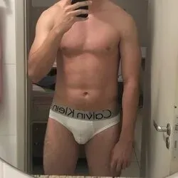 OnlyFans cuenta pauzudointerior avatar 1