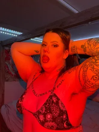 OnlyFans account  glasstablegrl header 2