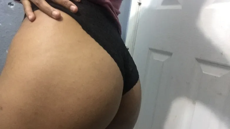 OnlyFans cuenta mommyayna header 2