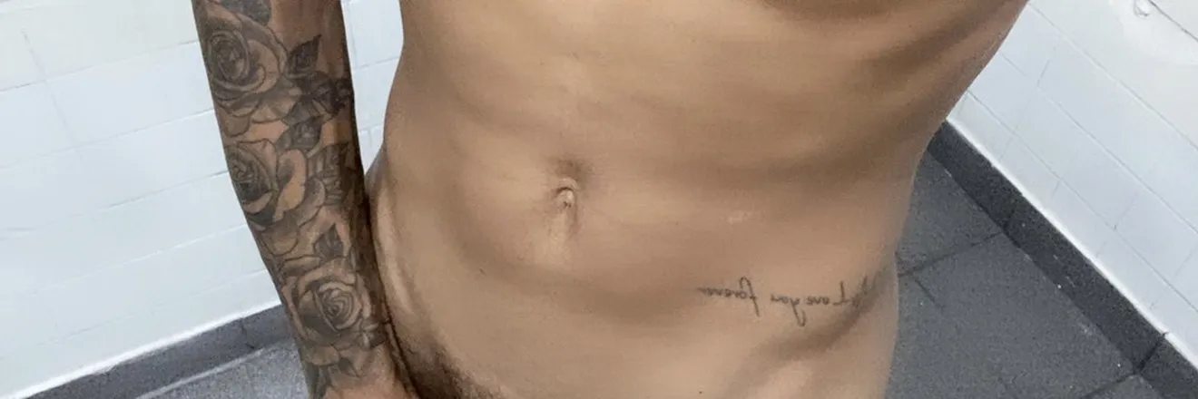 OnlyFans account  maxwelldotado header 2
