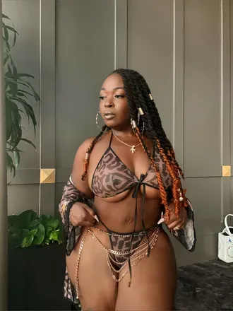 OnlyFans cuenta thixenvixen header 2