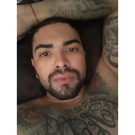 OnlyFans account  yefrygoloso avatar 1