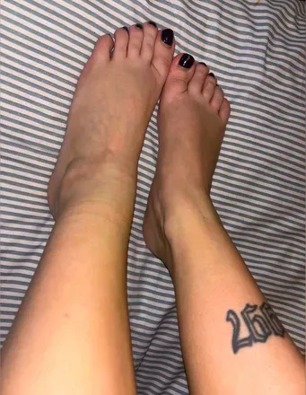 OnlyFans cuenta gingerfootgoddess header 2