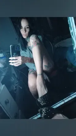 OnlyFans cuenta maych170188 header 2