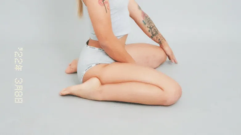 OnlyFans cuenta rizellevu header 2
