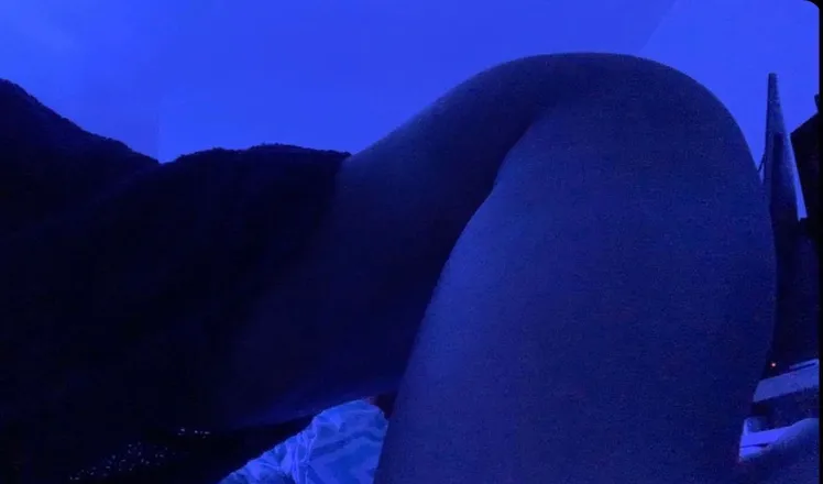 OnlyFans cuenta tropical_canney header 2