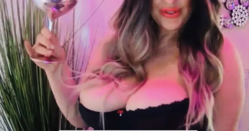 OnlyFans cuenta britishbigboobs avatar 1