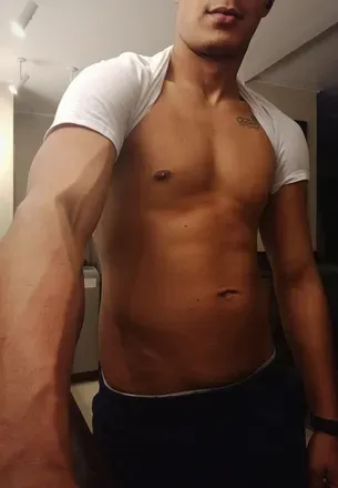 OnlyFans cuenta juliancocks avatar 1