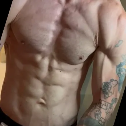 OnlyFans cuenta theromankade header 2