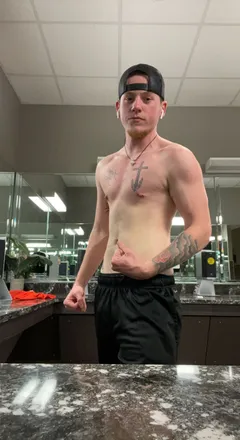 OnlyFans cuenta u84060409 header 2
