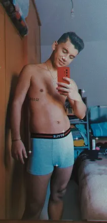 OnlyFans cuenta alvareeeeez header 2