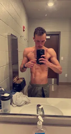 OnlyFans account  hops1597 avatar 1