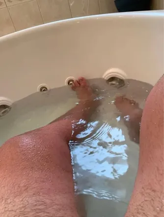 OnlyFans cuenta hairycollegeboy header 2