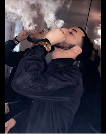 OnlyFans cuenta mulagvng header 2