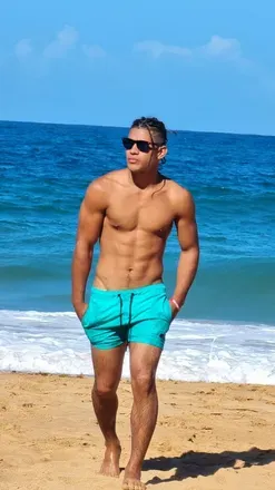 OnlyFans cuenta roderick19 header 2