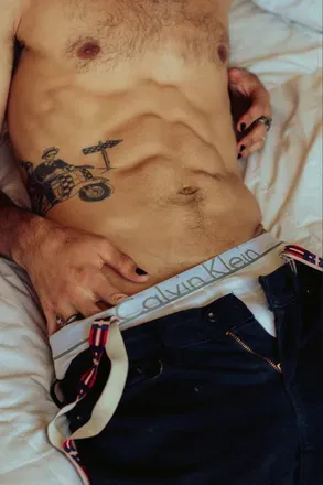 OnlyFans cuenta u216987944 header 2