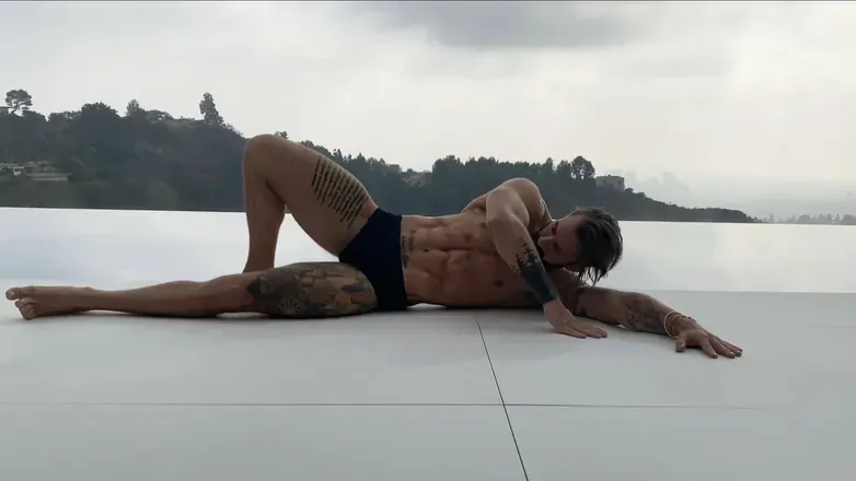 OnlyFans cuenta lustego header 2