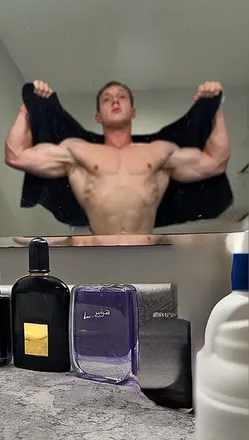 OnlyFans account  flexmasterkyle header 2