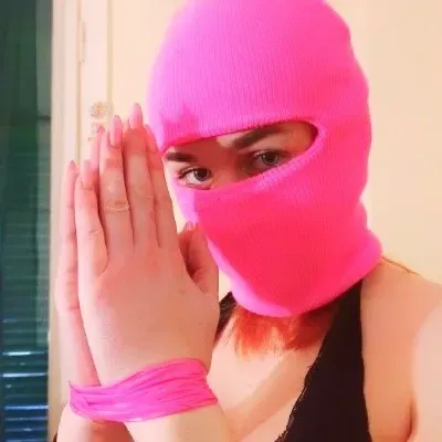 OnlyFans cuenta unholymarlenaa avatar 1