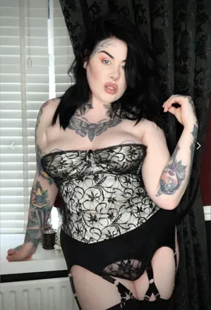 OnlyFans cuenta zombiecheyenne avatar 1
