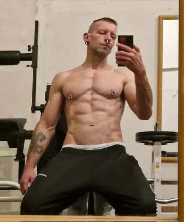 OnlyFans cuenta just_a_meatbag avatar 1