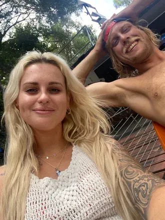 OnlyFans cuenta aussiekaoscouple avatar 1