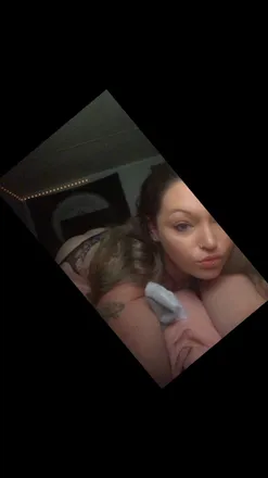 OnlyFans cuenta poisedwingz header 2