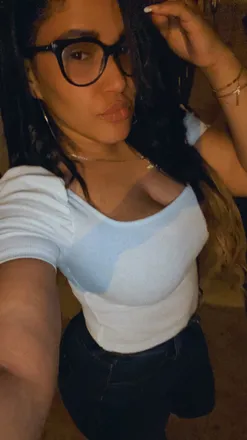 OnlyFans account  missirrizrri header 2