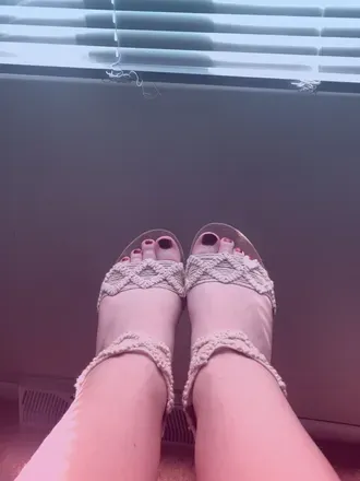 OnlyFans cuenta peachfeet96 avatar 1